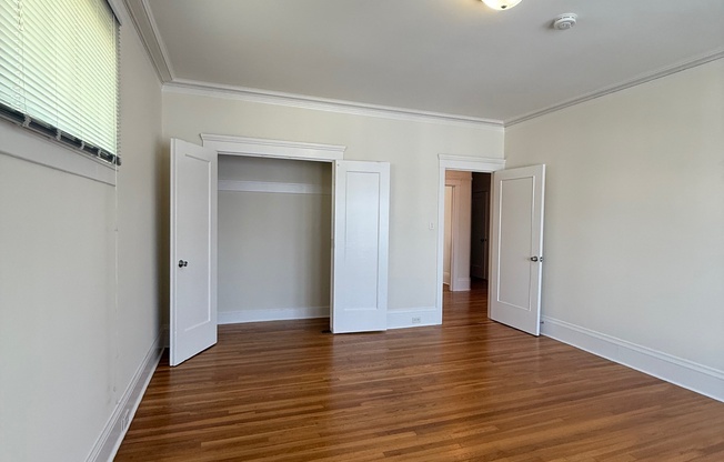 1671 LOMBARD ST