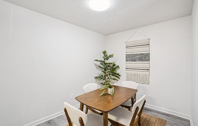 3 beds, 2 baths, 1,275 sqft, $1,749, Unit 12G