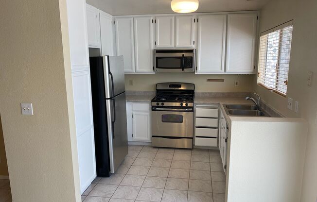 2 beds, 2 baths, $1,850