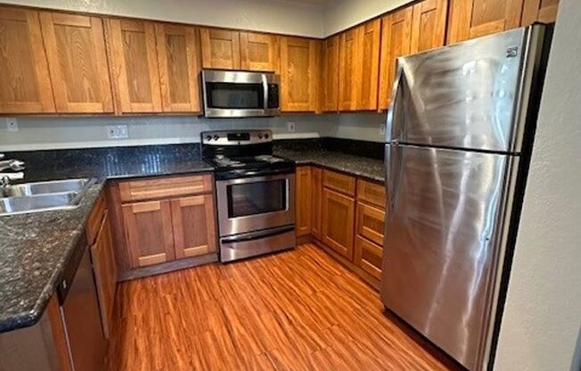 1 bed, 1 bath, 700 sqft, $1,720, Unit 148