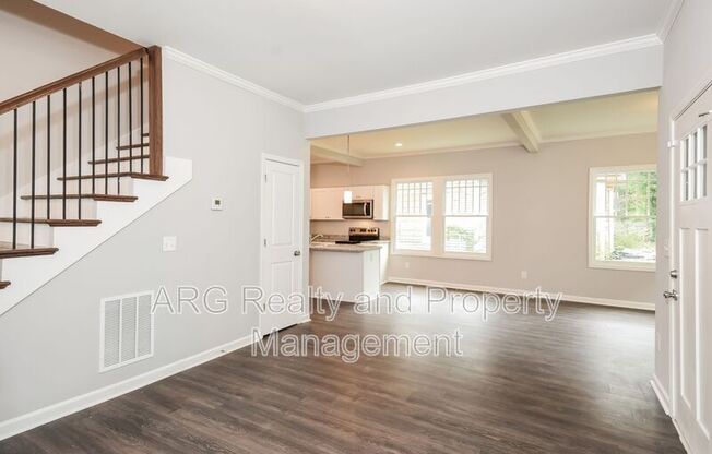 393 ATWOOD ST SW