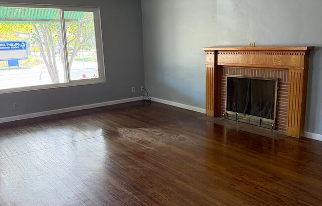 3 Bed / 2 Bath Sacramento Home