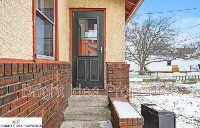 969 Lawson Ave E - Unit #1