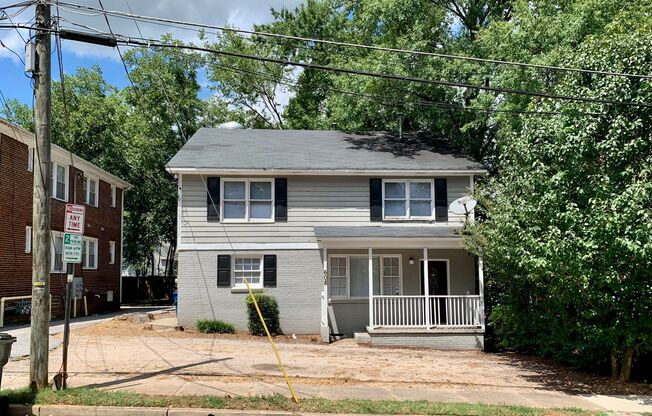 4 beds, 2.5 baths, $4,200