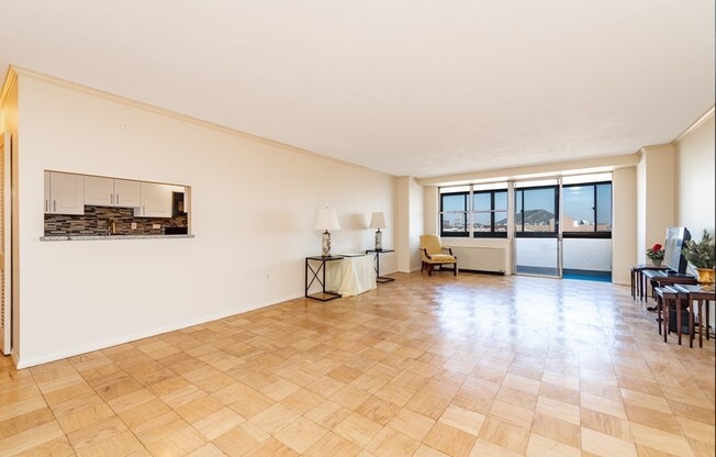 2 beds, 2 baths, 1,205 sqft, $4,100, Unit 9D