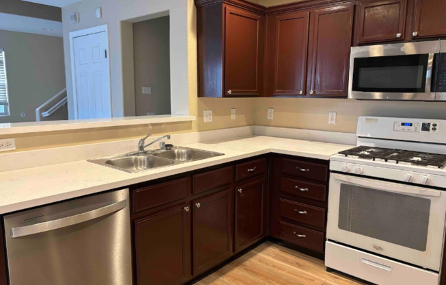 5989 BANBURY HTS WAY