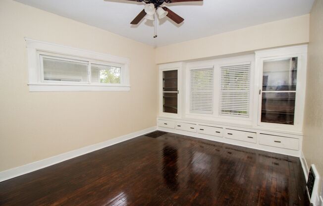 3 bedroom home near Edgewater Park