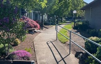 1 bed, 1 bath, 725 sqft, $1,095, Unit 3679F