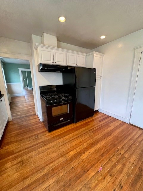 3 beds, 1 bath, 1,300 sqft, $3,500, Unit 1