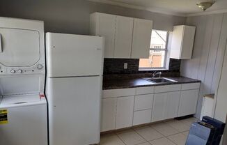 2 beds, 1 bath, $1,550