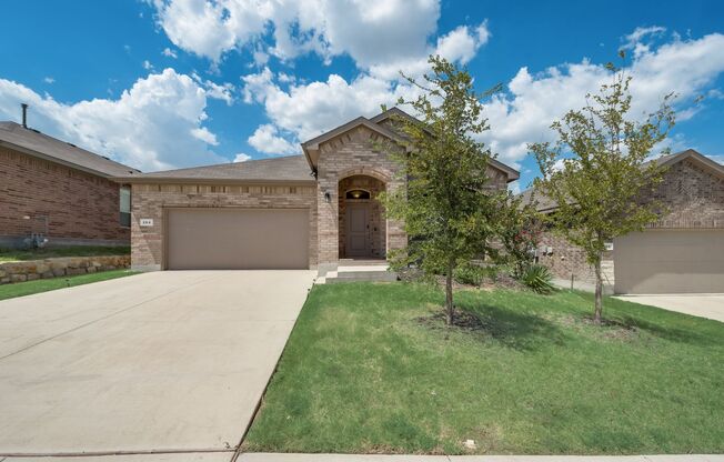 Beautiful move in ready in Haslet!