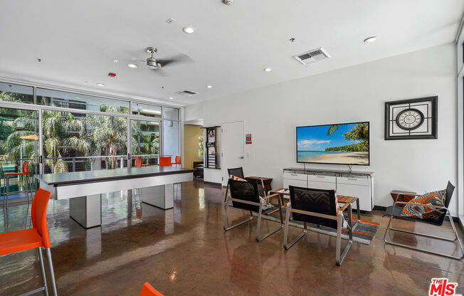 1 bed, 1 bath, 820 sqft, $2,950, Unit 731