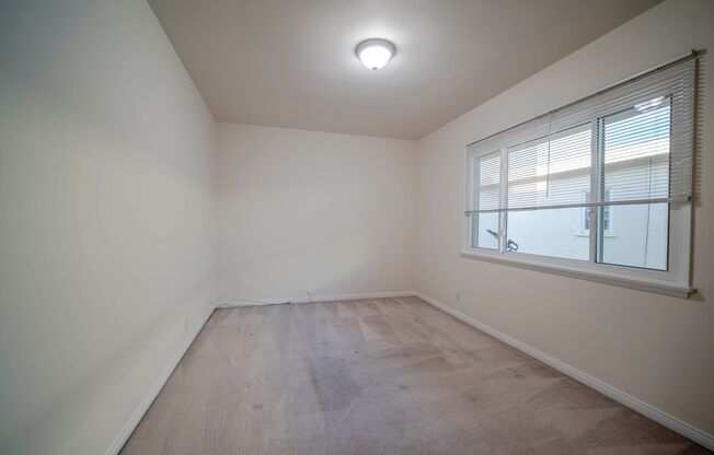 2 beds, 1 bath, $2,975, Unit 69 Glendora Unit 3