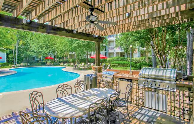 Dine poolside at The Remington at Memorial in Tulsa, OK, For Rent. Now leasing 1 and 2 bedroom apartments.