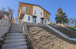 Modern Townhouse in Prime Location Near Sloan's Lake - 2 bedrooms - 4 bathrooms