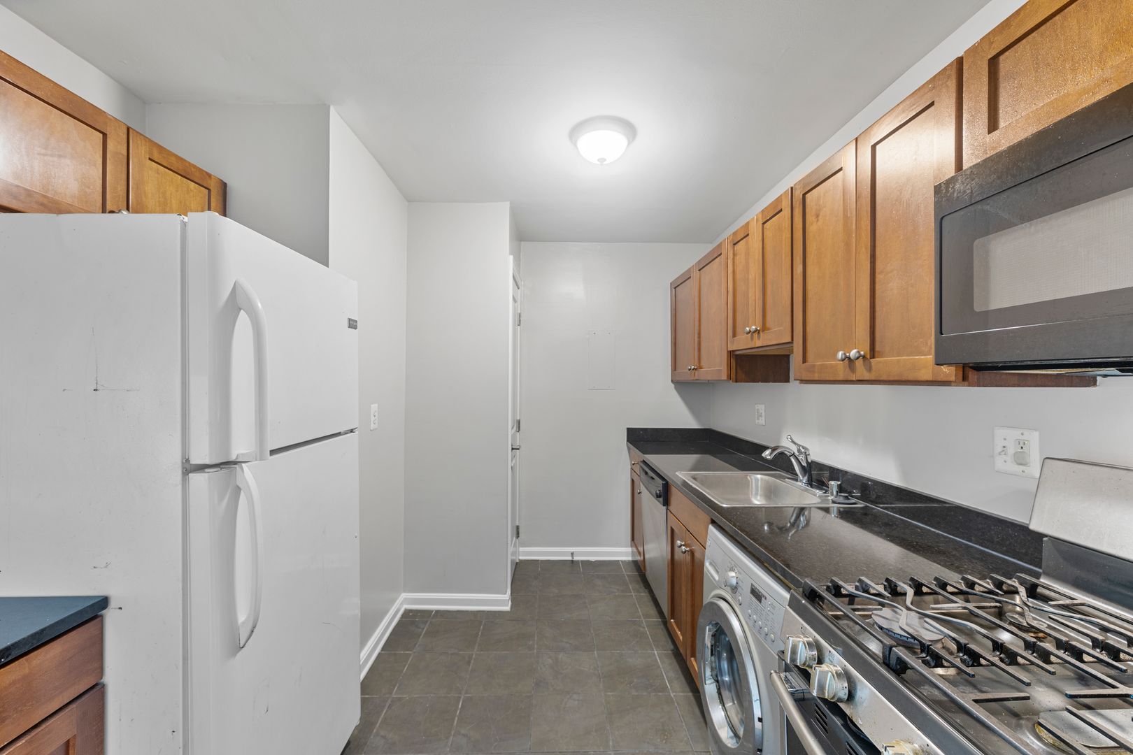 Newly Renovated Two Bedroom Condo! Parking!