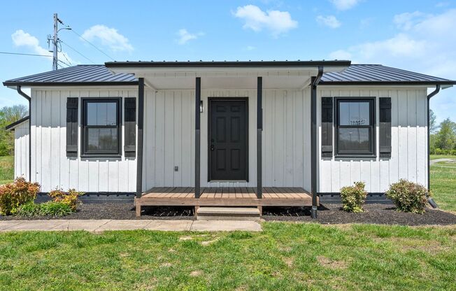 1 Bedroom Home For Rent In Woodlawn!