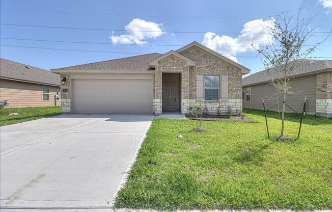 1634 Comfy Way - 4/bedroom 2/bathroom - $2,345/month