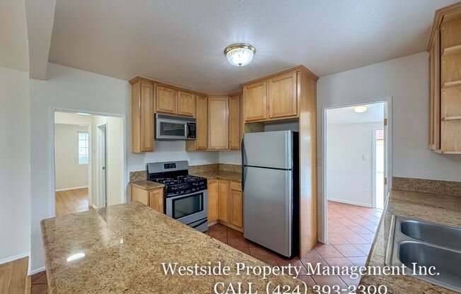 4459 W 136 ST
