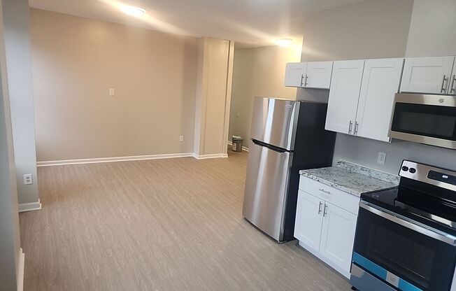 Cozy 3 bedroom | 1 bath Apartment