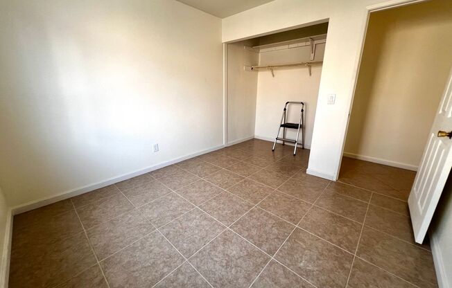 3 beds, 2 baths, $2,750