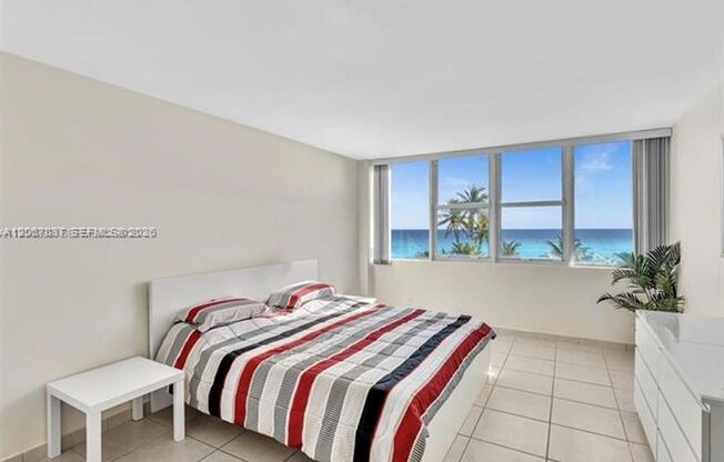 2 beds, 2 baths, $3,500, Unit # 206