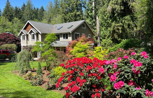 Beautiful Home with Backyard Creeks in Sudden Valley - Gate 9