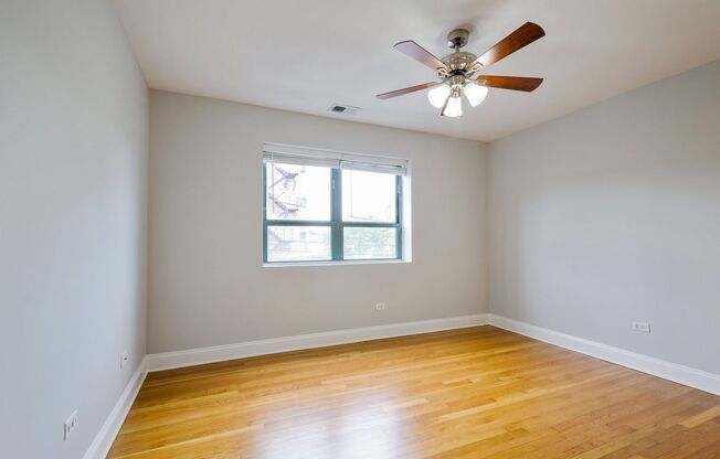 2 beds, 2 baths, 664 sqft, $2,250, Unit 201