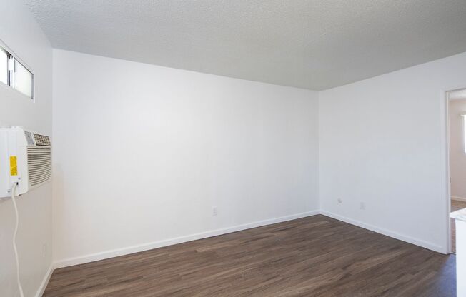 1 bed, 1 bath, $1,895, Unit 68