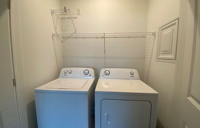 2 beds, 2 baths, 1,163 sqft, $2,068, Unit 2201-101