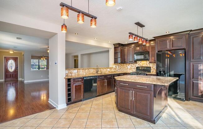 12115 COUNTRY ORCH LN