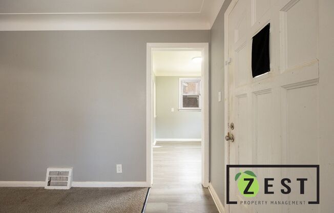 3 Bed Bungalow only 1250/mo! Available for immediate move in OPEN HOUSE SATURDAY JUNE 7TH 10-10:30 AM!!!
