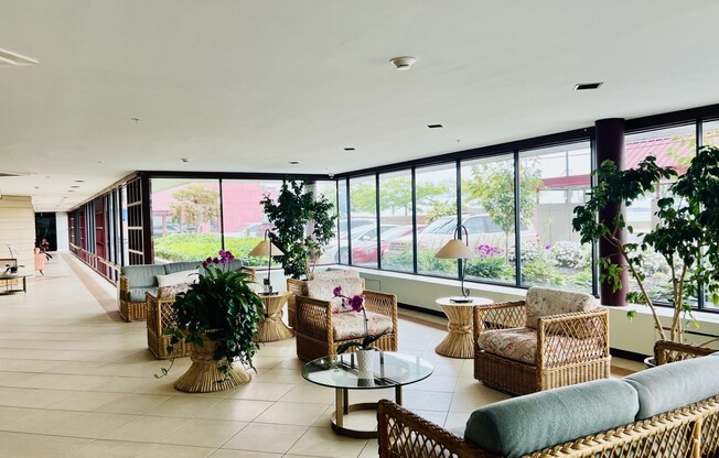 1 bed, 1 bath, 857 sqft, $3,400, Unit 5-5S