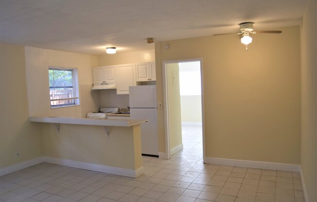 1 bed, 1 bath, 650 sqft, $1,400, Unit 180-04