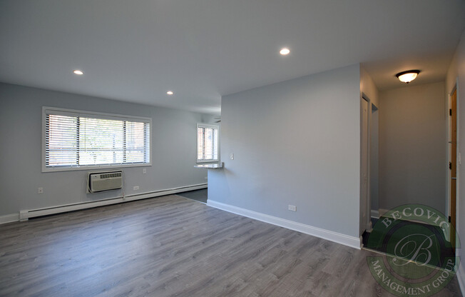 Studio, 1 bath, 352 sqft, $1,650, Unit 2B