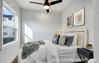 161 S BURLINGTON AVE