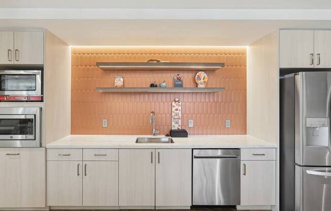 Kitchen Appliances at Stratford at Southern Towers, Alexandria, VA