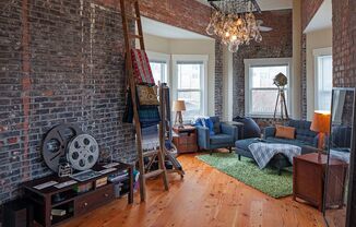 2021 Morrison / Kingston