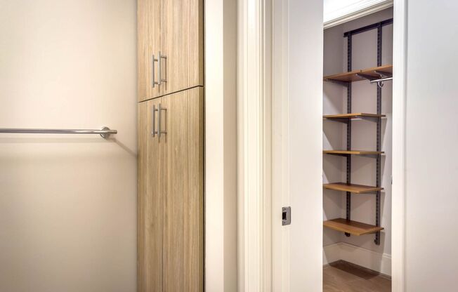 1 bed, 1 bath, $2,800, Unit 201