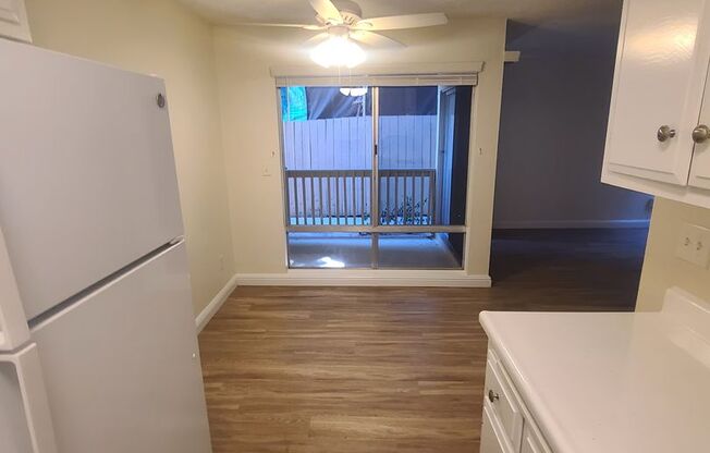 1 bed, 1 bath, $2,175, Unit Casa 04