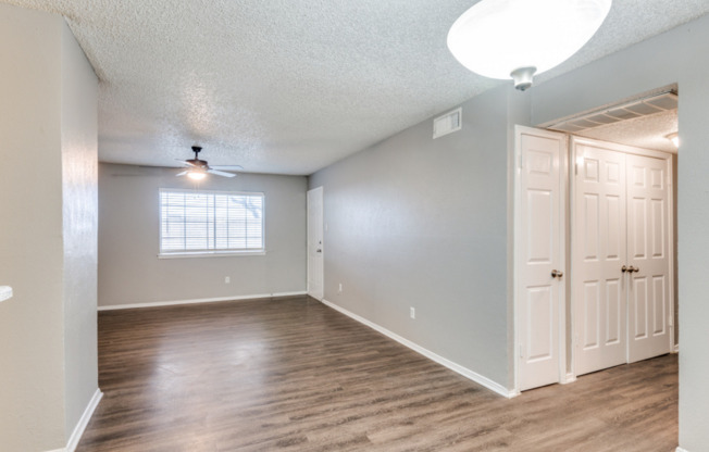 1 bed, 1 bath, 1,031 sqft, $1,455