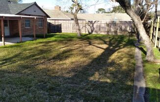 3 beds, 2 baths, $1,900