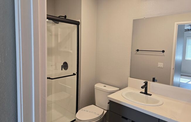 2 beds, 2 baths, 986 sqft, $2,595, Unit 542