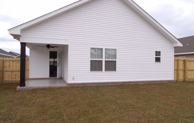 3 beds, 2 baths, $1,750