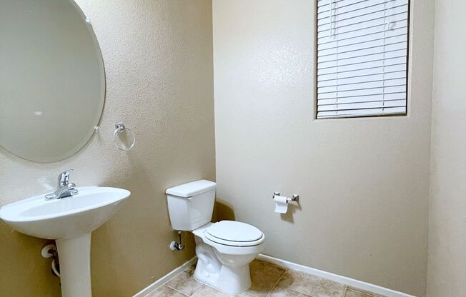 Spacious Living, Granite Counters, Great Location!