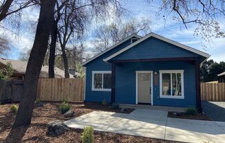 Brand new 2 bedroom house with fenced yard and solar!