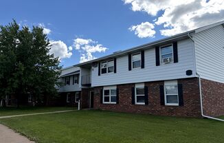 1032 Imperial Circle