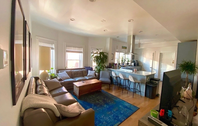 8 CHERRY ST