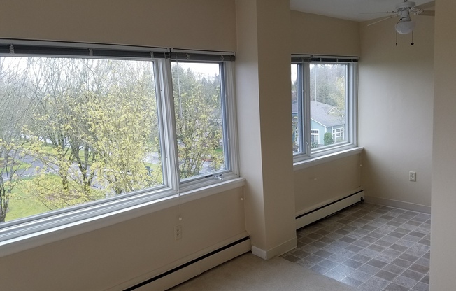 1 bed, 1 bath, 589 sqft, $1,375, Unit 306