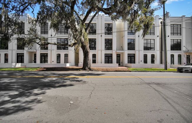 Welcome to The 912 Savannah